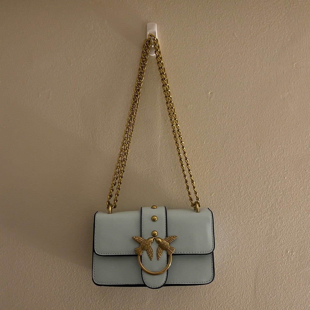 Turquoise purse with birds NWOT